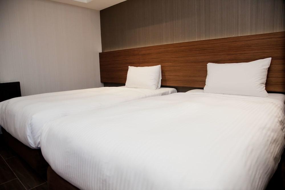 Kdm Hotel Тайбей Екстер'єр фото