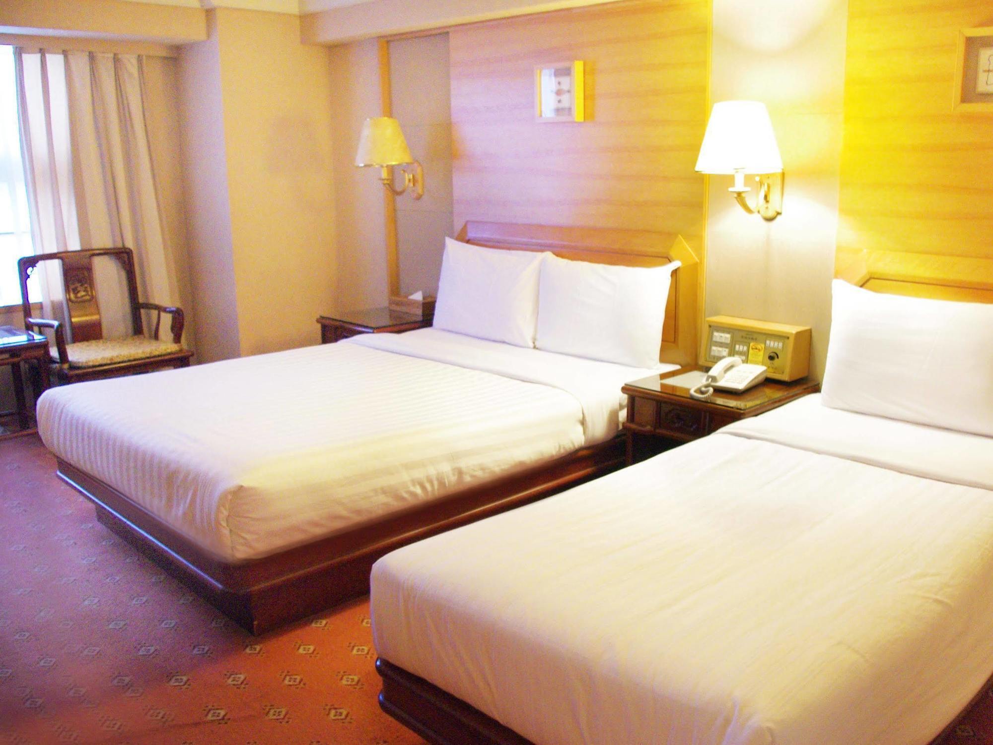 Kdm Hotel Тайбей Екстер'єр фото